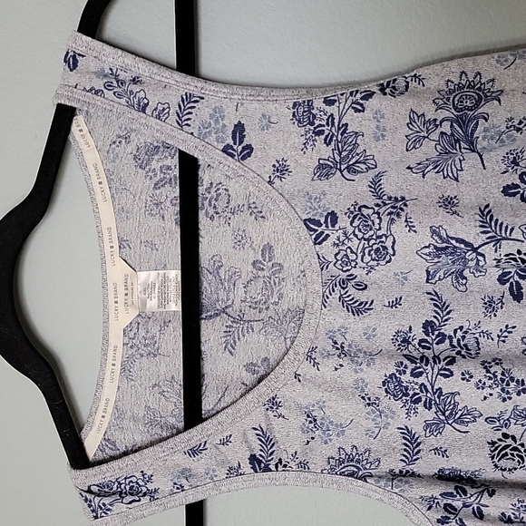 Lucky Brand Comfy Casual Fleece floral tank medium - Picture 3 of 5